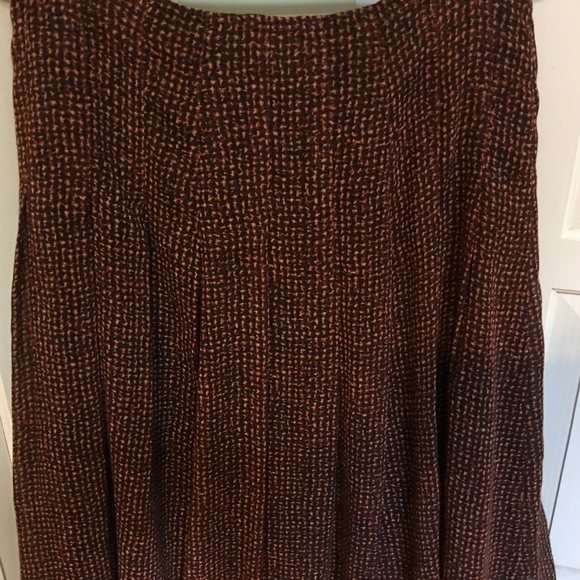 Jones New York Collection Petite Skirt - Picture 4 of 8